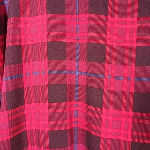 Lightweight plaid crewneck - Picture 4 of 6